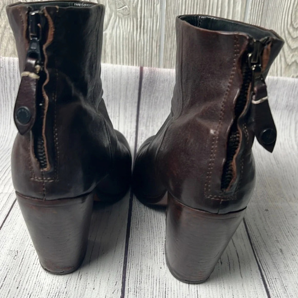 RAG & BONE Newbury Brown Leather Block Heel Ankle Bootie size 38/ 8 - Picture 3 of 9